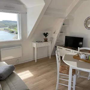 T2 Vue Terrasse Et Parking Prives Appartement